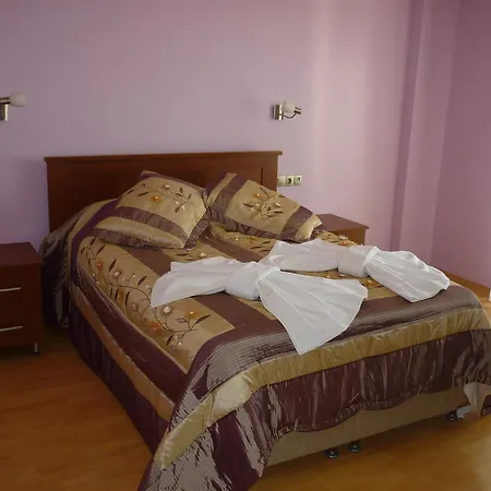 Gokyuzu Edremit (Balikesir)